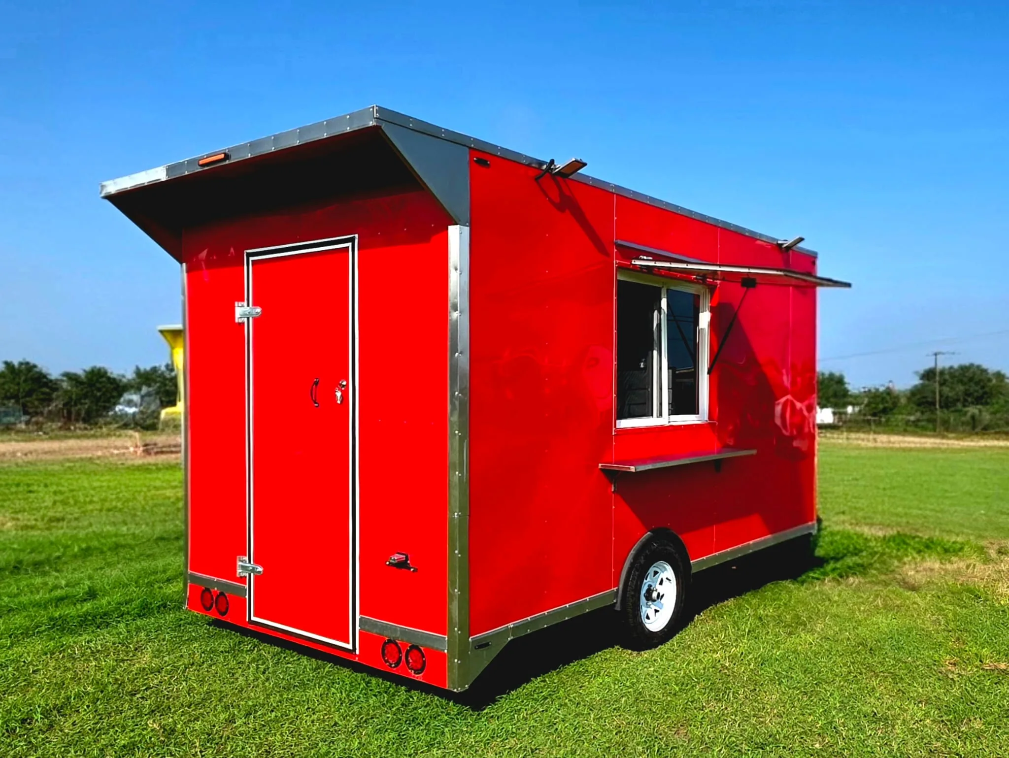 Food Trailers Built For Your Business